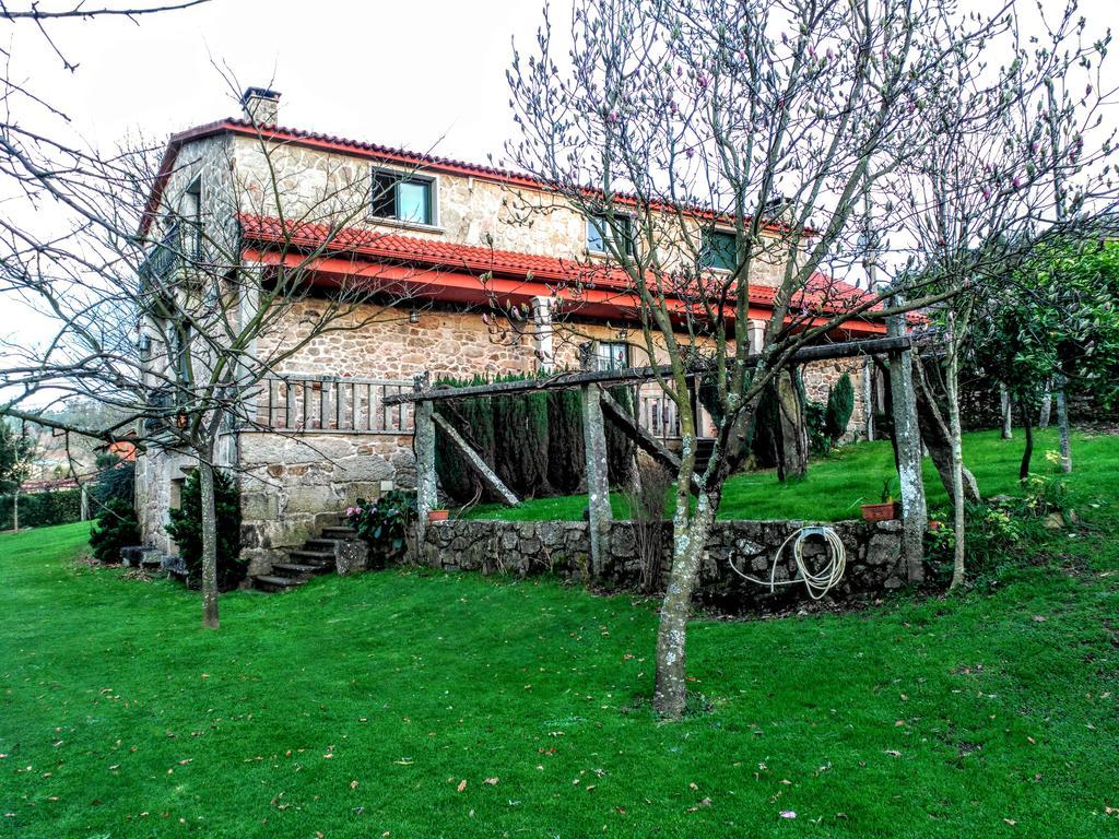 Casa Rural Os Carballos Pensionat Pontevedra Exteriör bild